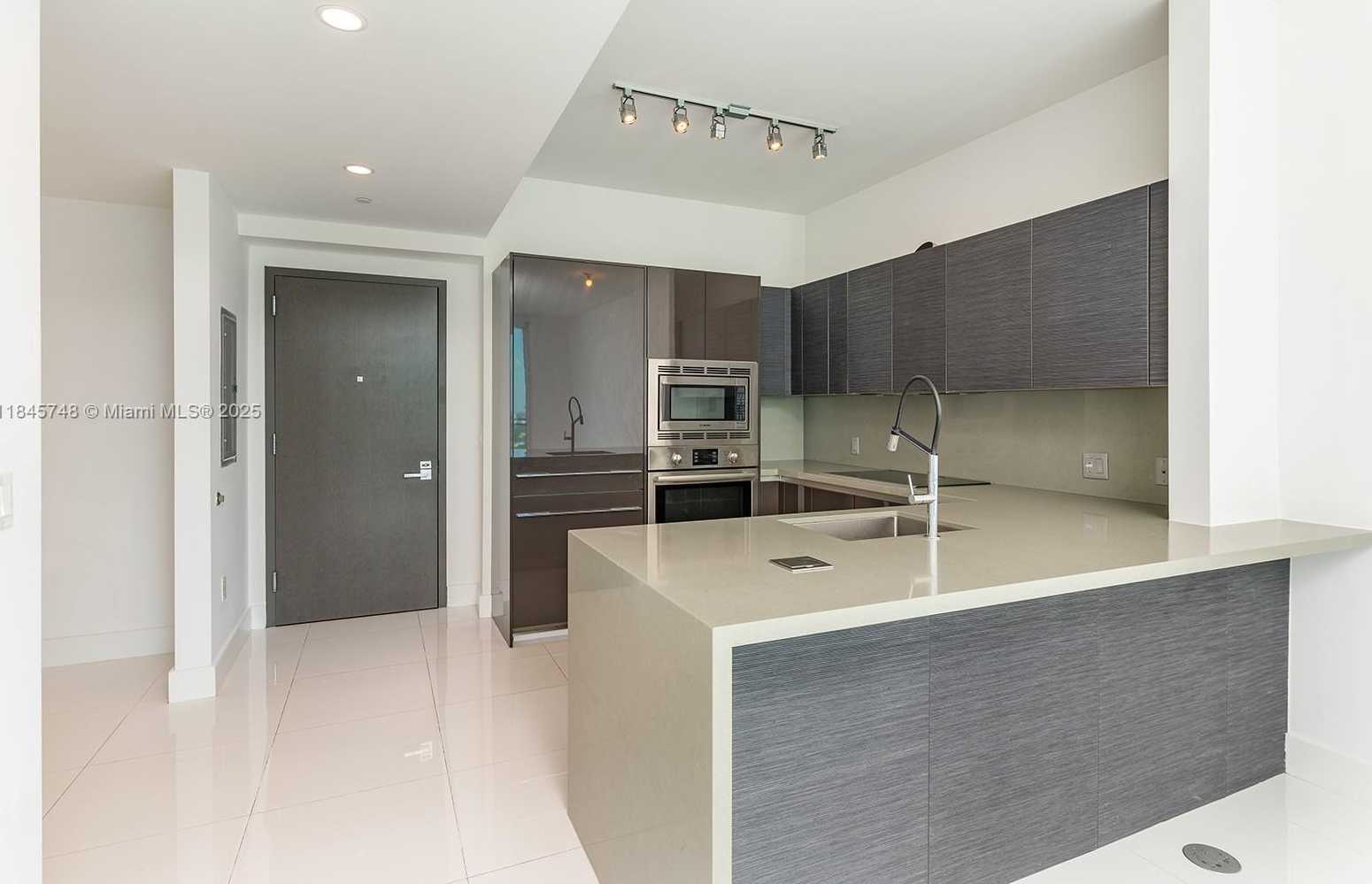 Small Image of 1080 BRICKELL AVE #3207, Miami Number 3
