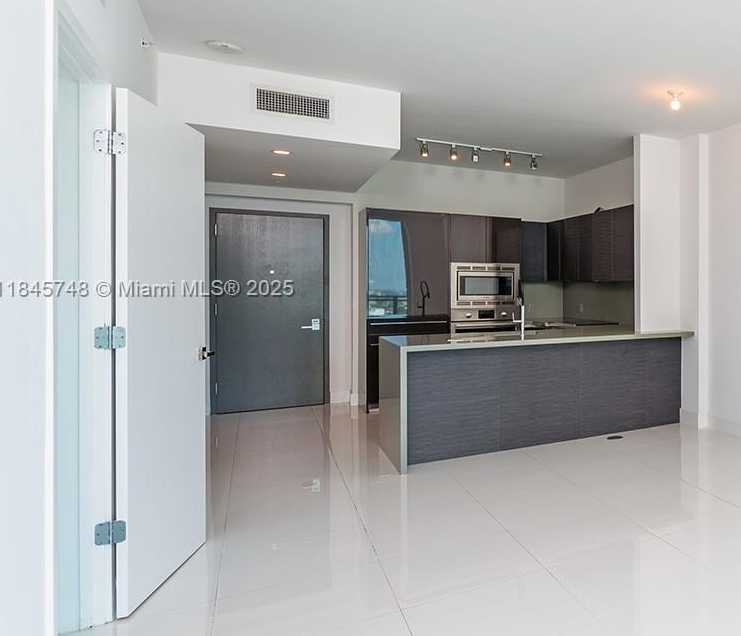 Small Image of 1080 BRICKELL AVE #3207, Miami Number 9