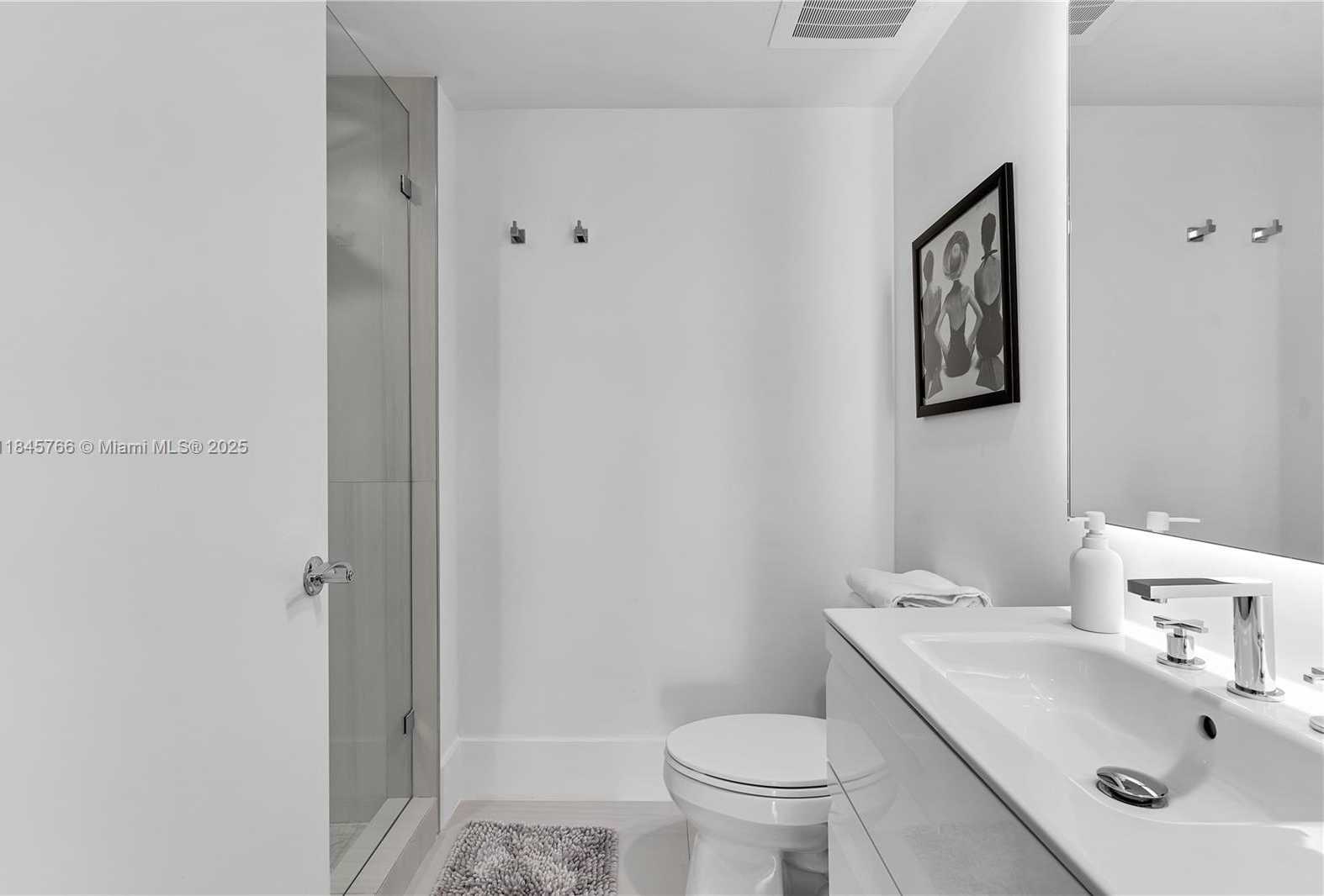 Small Image of 1830 SOUTH OCEAN DR #1501, Hallandale Beach Number 27