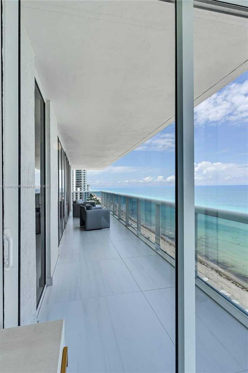 Small Image of 1830 SOUTH OCEAN DR #1501, Hallandale Beach Number 31