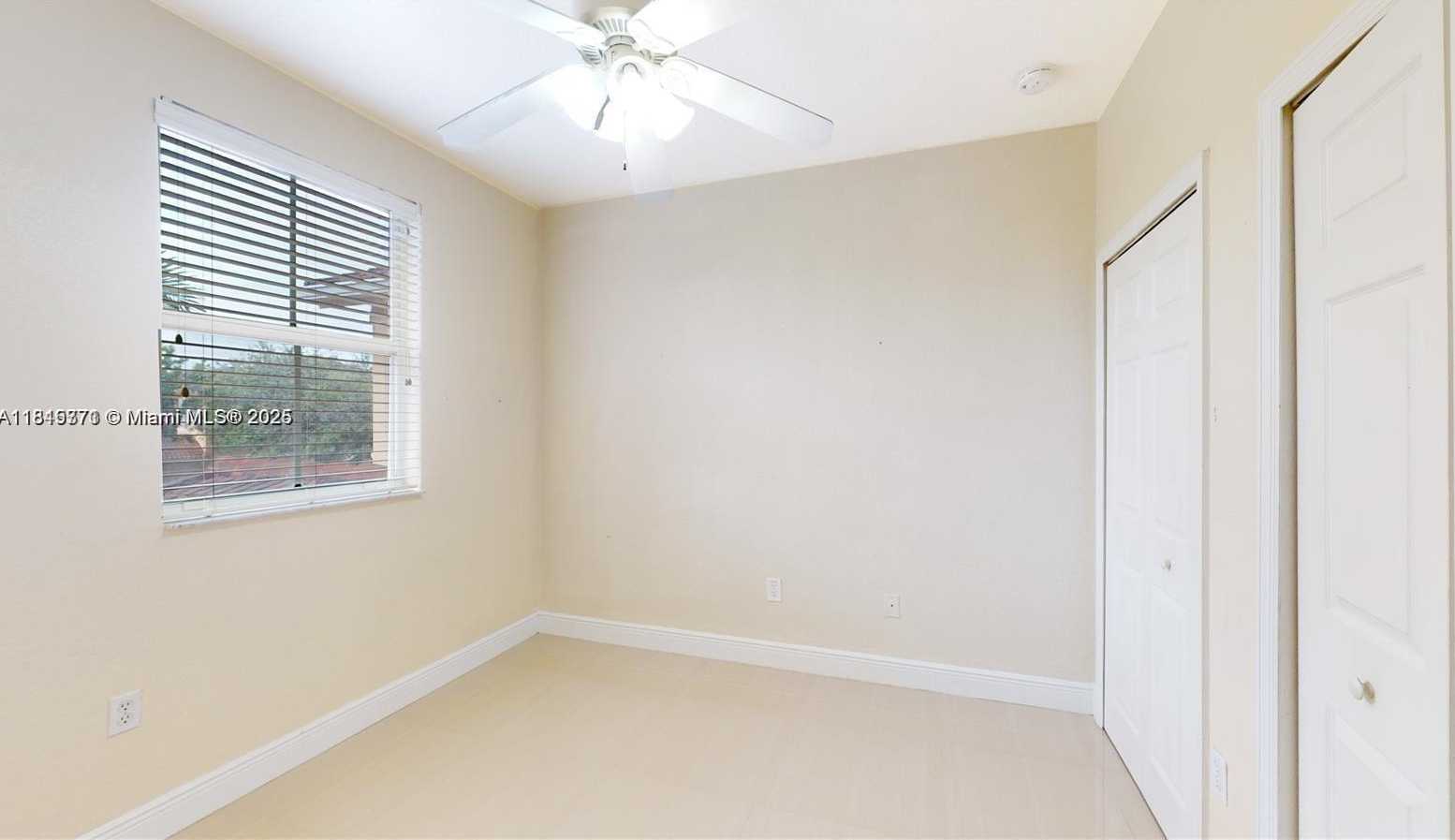 Small Image of 12281 SOUTH WEST 121ST TER, Miami Number 20
