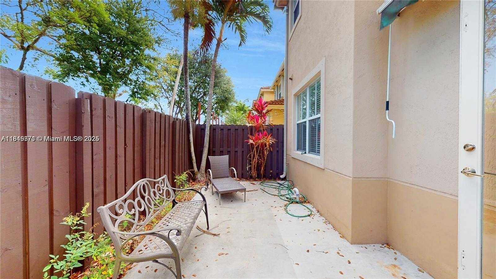 Small Image of 12281 SOUTH WEST 121ST TER, Miami Number 30