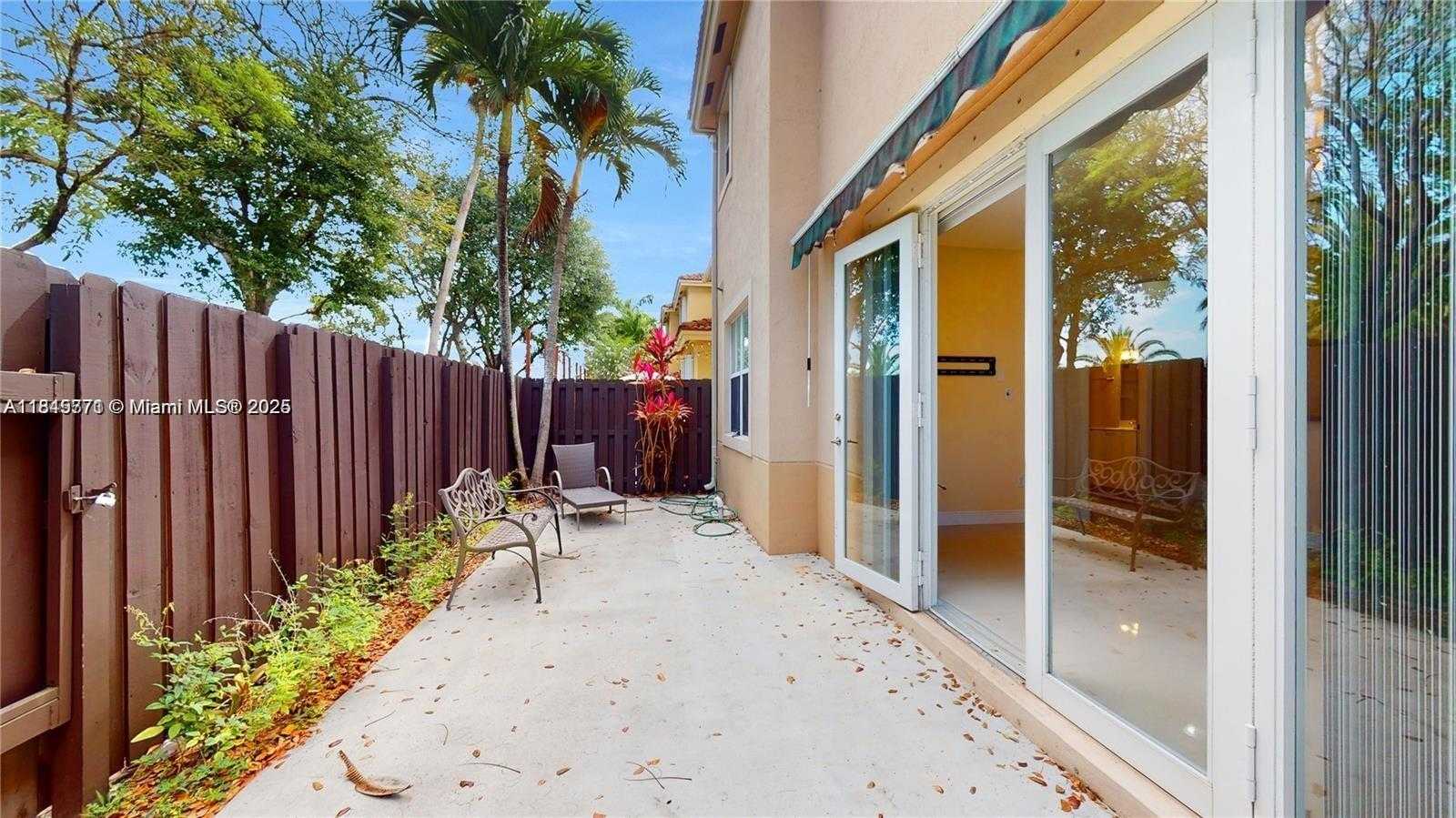 Small Image of 12281 SOUTH WEST 121ST TER, Miami Number 32