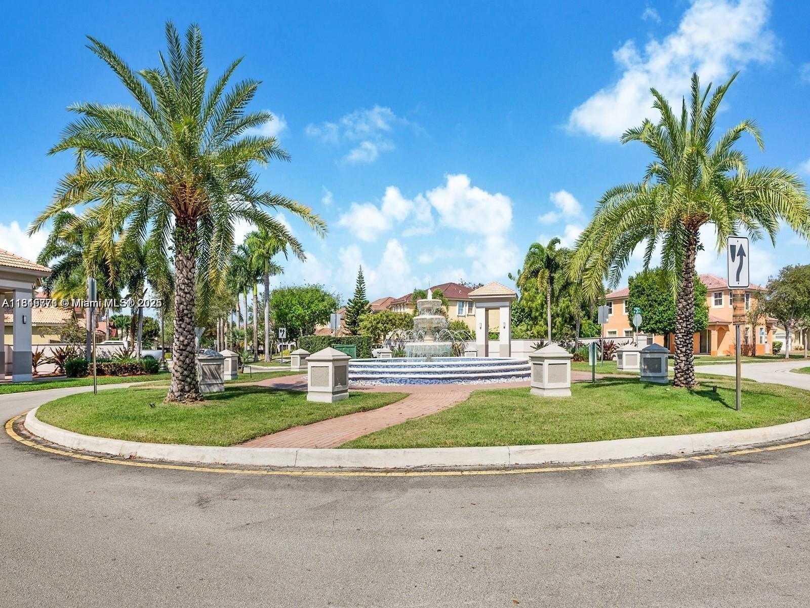 Small Image of 12281 SOUTH WEST 121ST TER, Miami Number 45