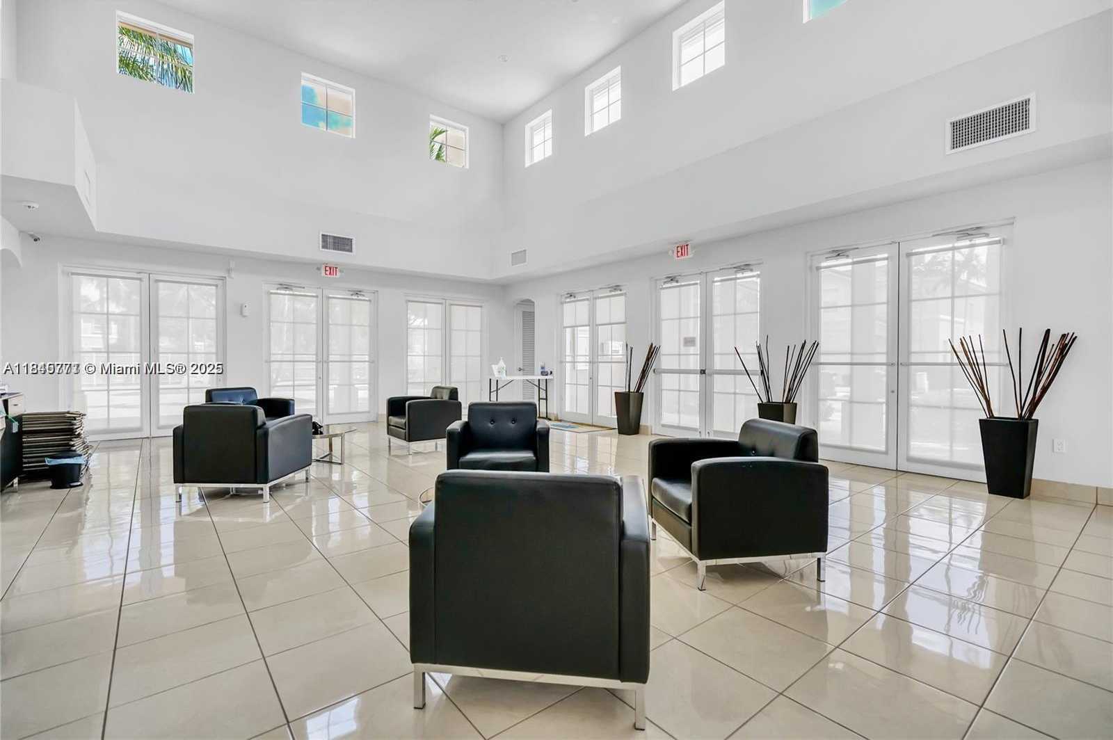 Small Image of 12281 SOUTH WEST 121ST TER, Miami Number 48