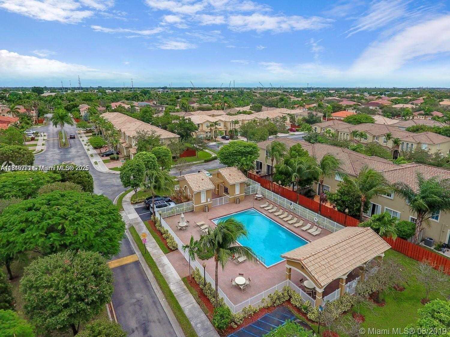 Small Image of 12281 SOUTH WEST 121ST TER, Miami Number 53