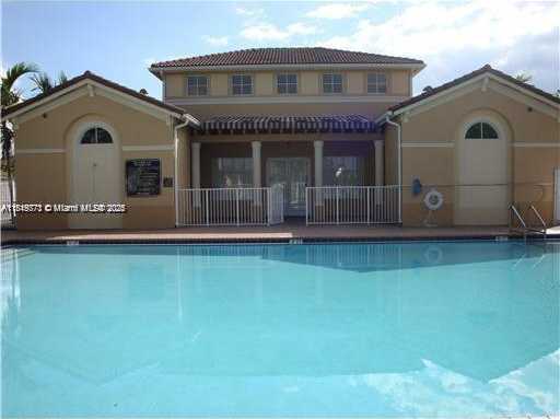 Small Image of 12281 SOUTH WEST 121ST TER, Miami Number 61