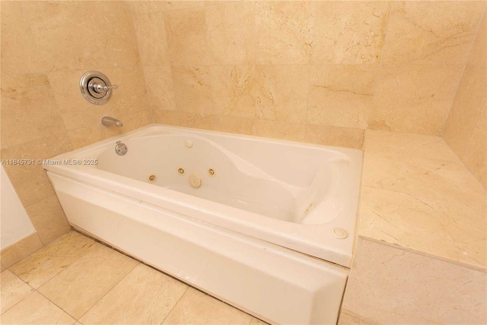 Small Image of 20 CALABRIA AVE #201, Coral Gables Number 10