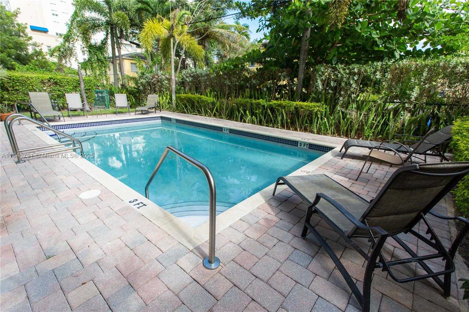 Small Image of 20 CALABRIA AVE #201, Coral Gables Number 18