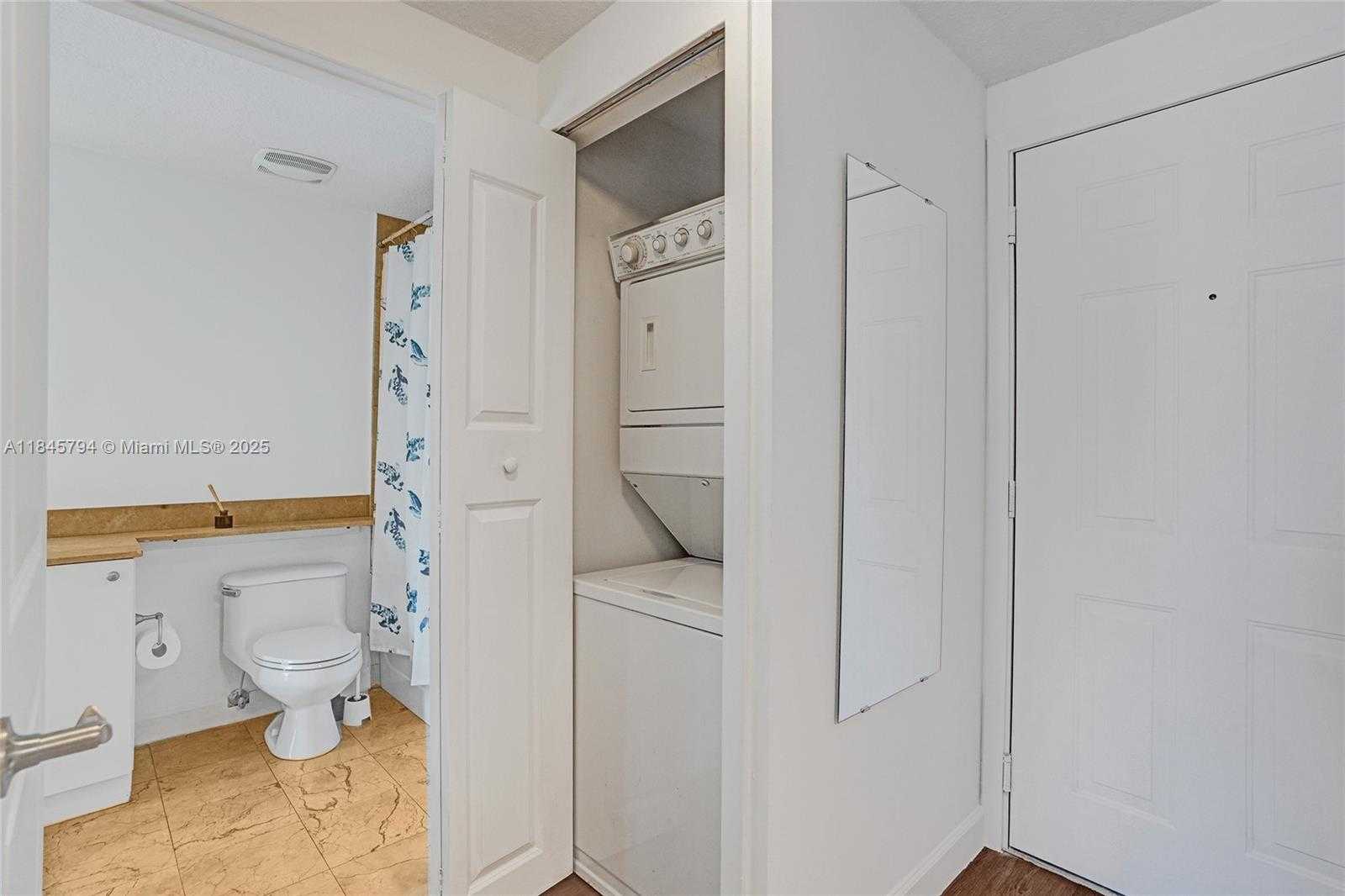 Small Image of 170 SOUTH EAST 14TH ST #2806, Miami Number 14
