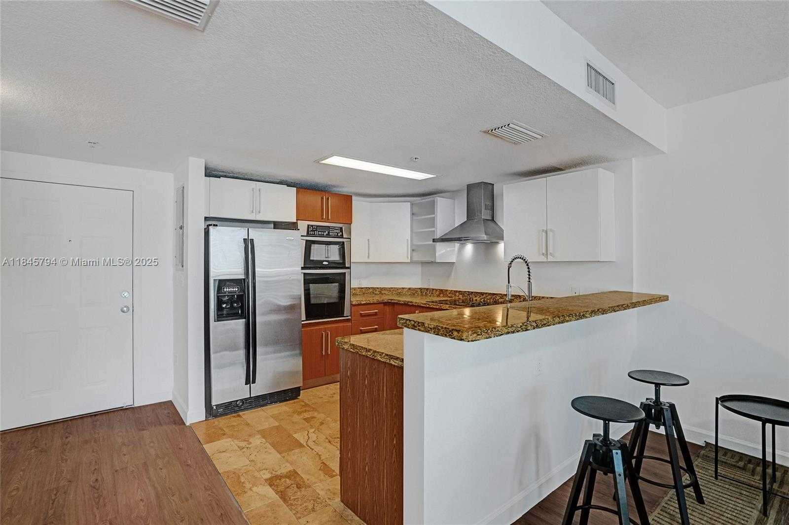 Small Image of 170 SOUTH EAST 14TH ST #2806, Miami Number 16