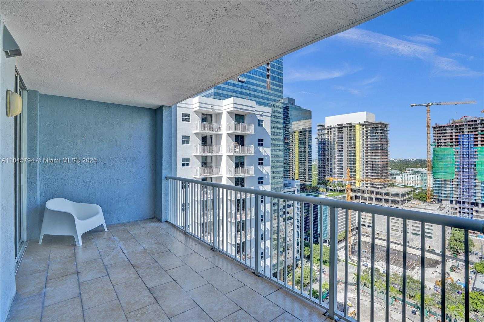 Small Image of 170 SOUTH EAST 14TH ST #2806, Miami Number 23