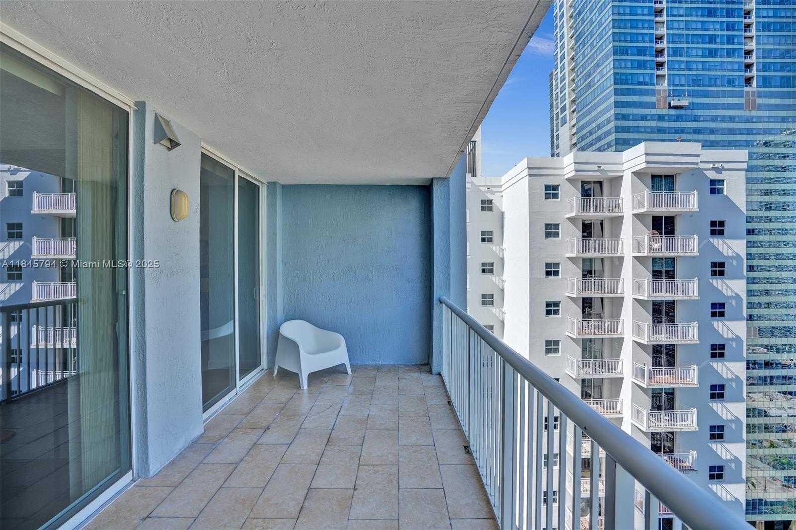 Small Image of 170 SOUTH EAST 14TH ST #2806, Miami Number 24
