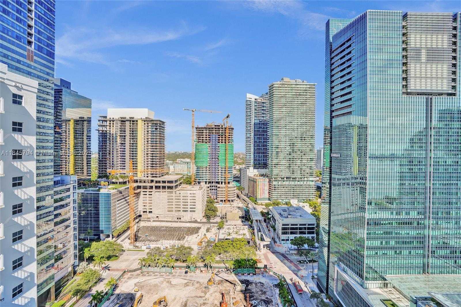 Small Image of 170 SOUTH EAST 14TH ST #2806, Miami Number 27