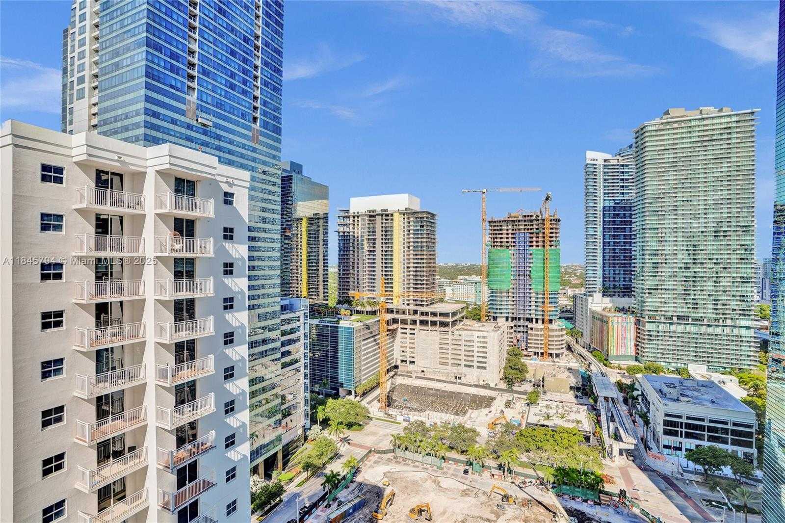 Small Image of 170 SOUTH EAST 14TH ST #2806, Miami Number 28