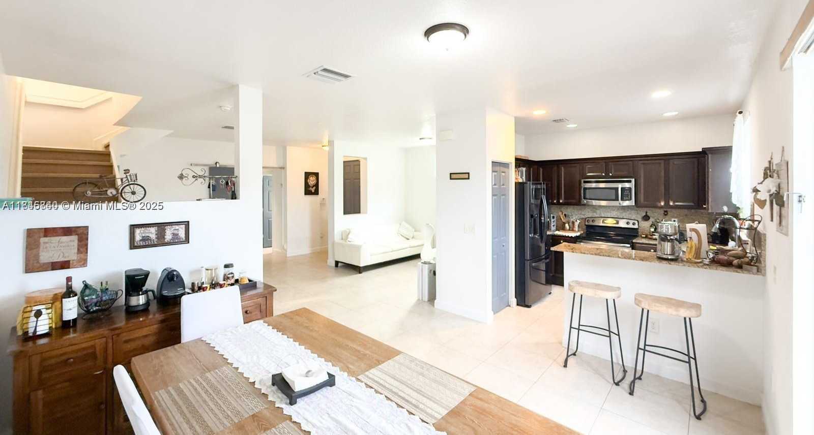 Small Image of 1001 NORTH EAST 208TH ST #., Miami Number 10