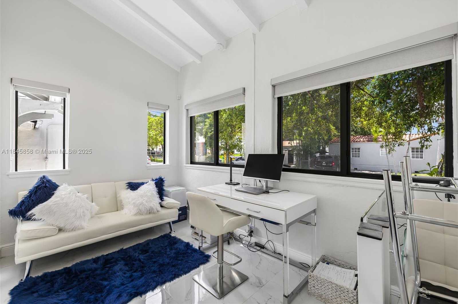 Small Image of 836 NORTH EAST 82ND ST, Miami Number 43