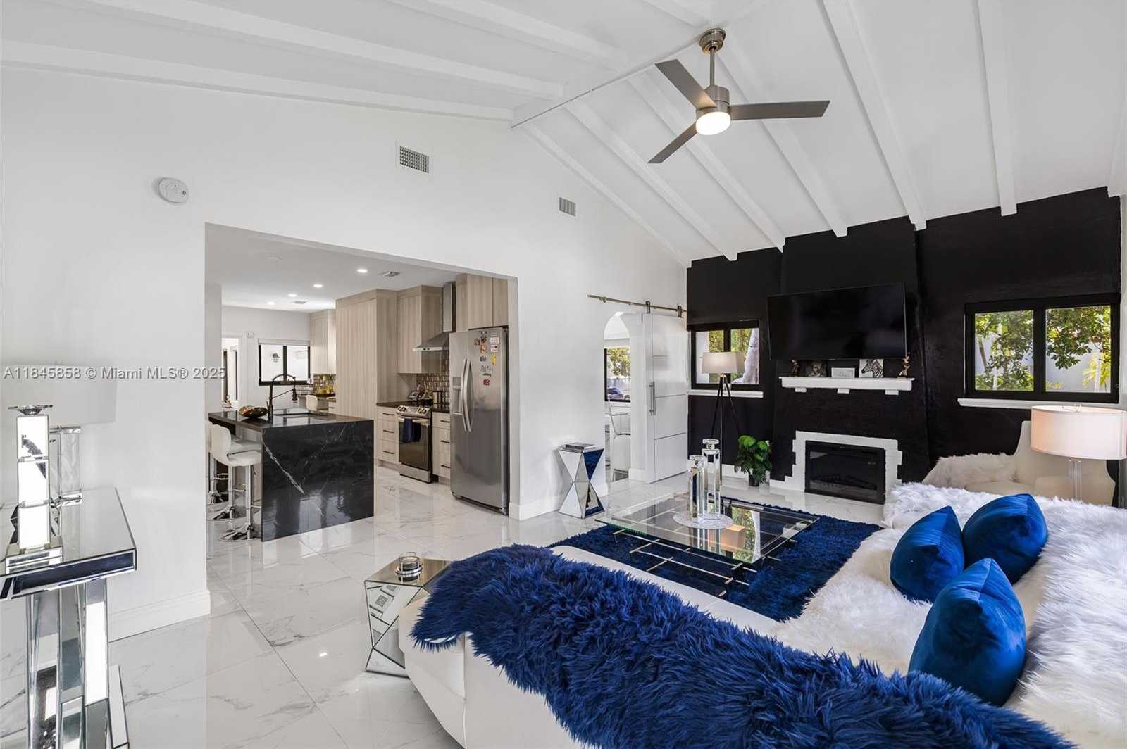Small Image of 836 NORTH EAST 82ND ST, Miami Number 7