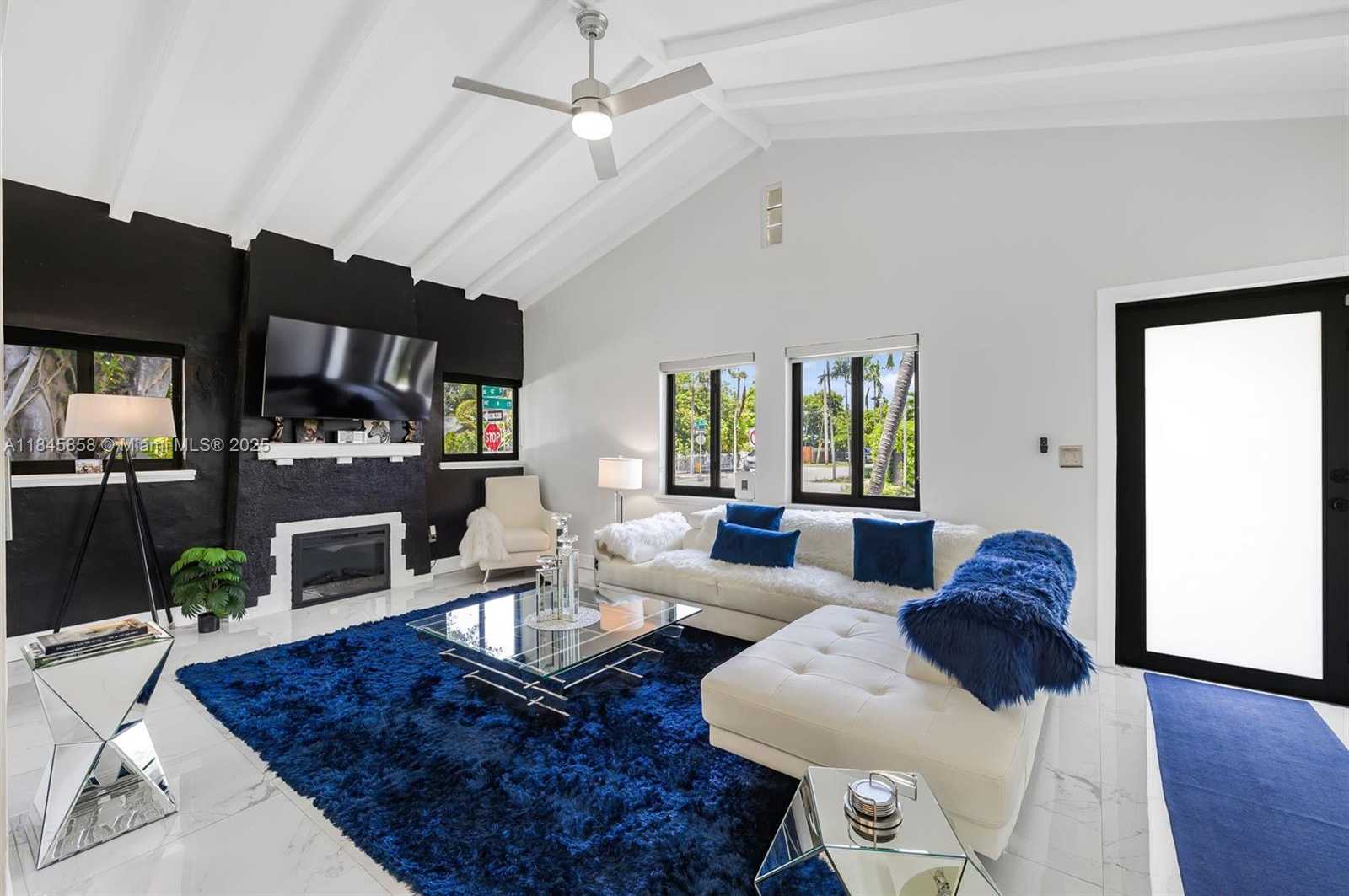 Small Image of 836 NORTH EAST 82ND ST, Miami Number 9