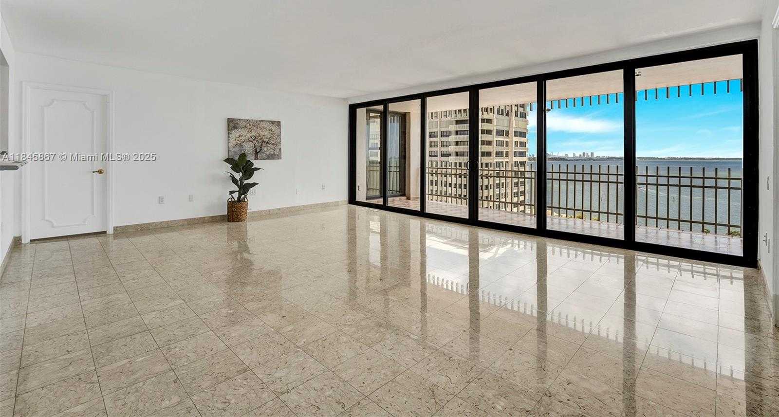 Small Image of 2 GROVE ISLE DR #B1103, Miami Number 6