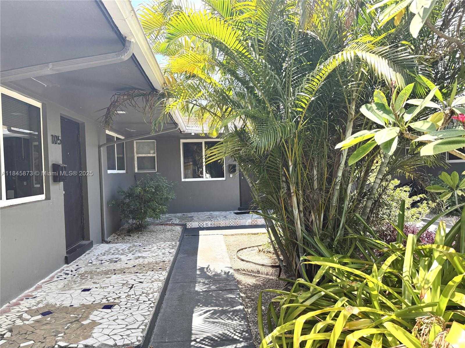 Small Image of 1104 NORTH 17TH CT #105, Hollywood Number 11