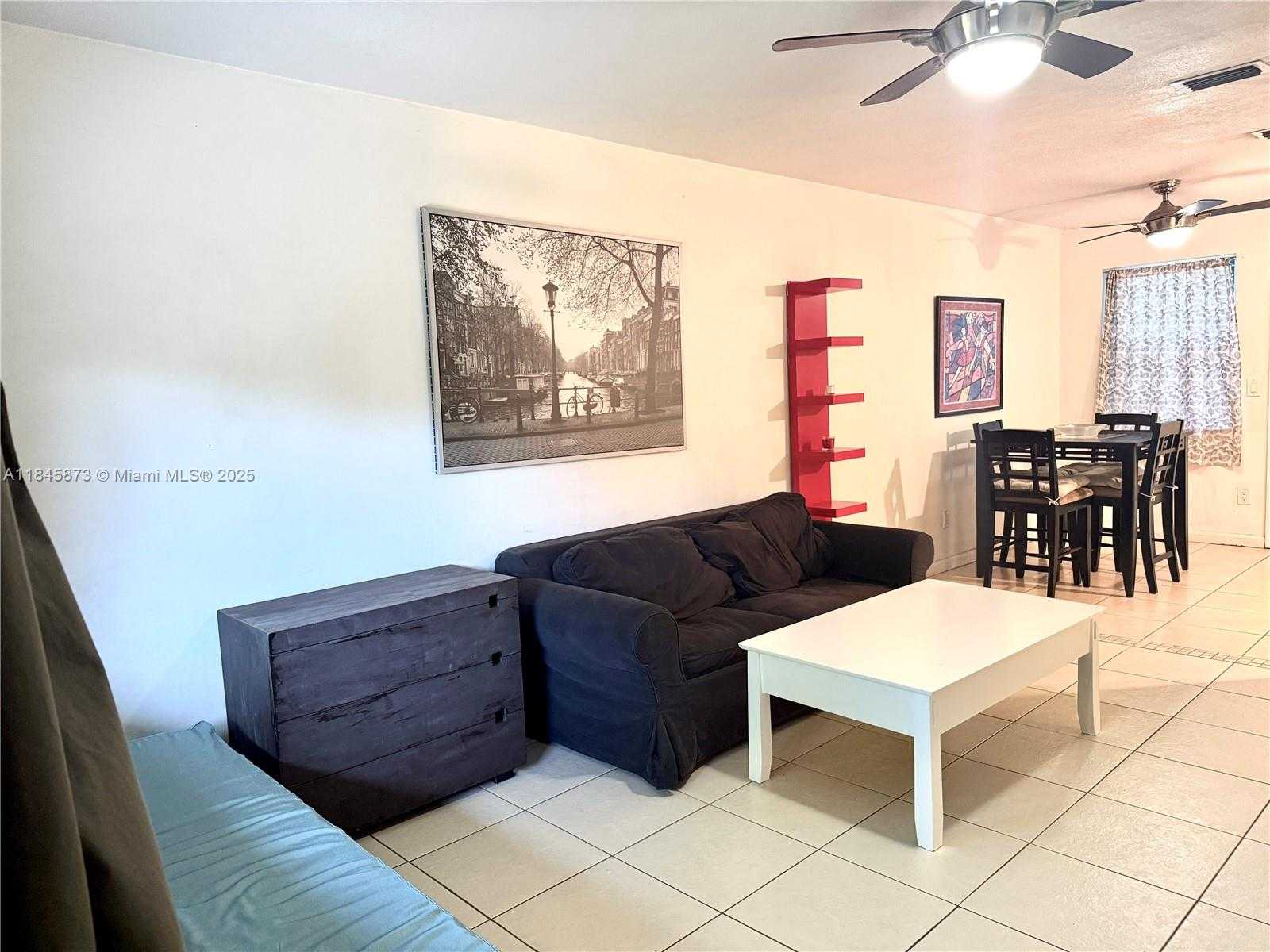 Small Image of 1104 NORTH 17TH CT #105, Hollywood Number 7