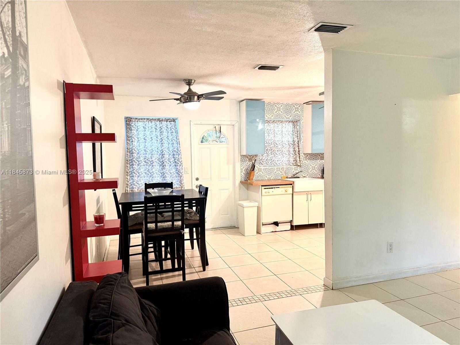 Small Image of 1104 NORTH 17TH CT #105, Hollywood Number 8