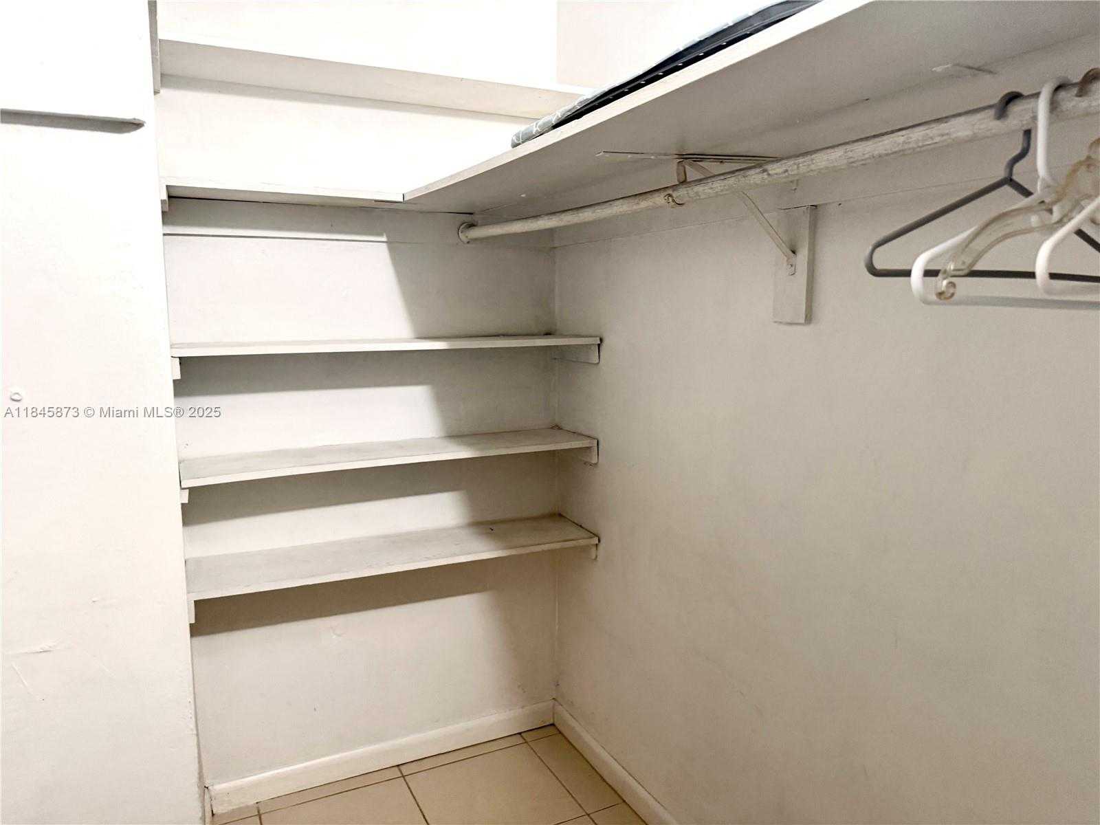 Small Image of 1104 NORTH 17TH CT #105, Hollywood Number 9