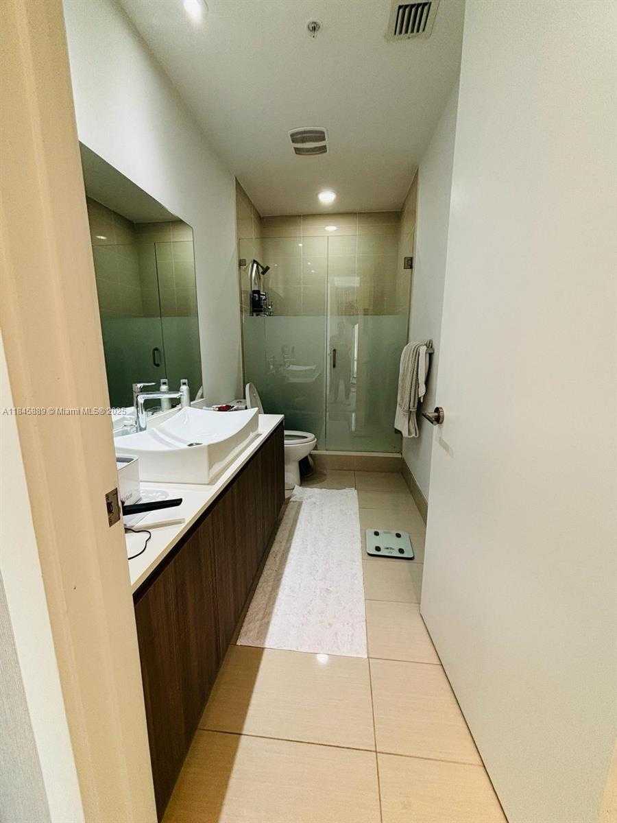 Small Image of 201 SOUTH WEST 17TH RD #812, Miami Number 19