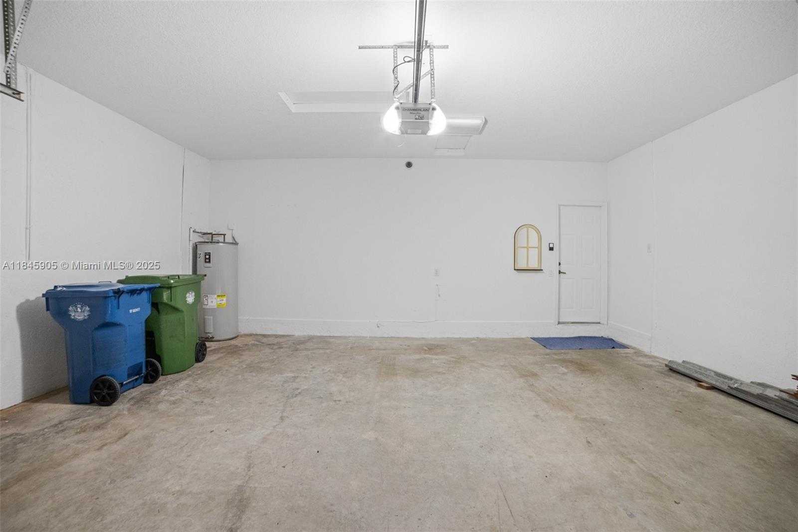 Small Image of 896 MARINA DR, Weston Number 59