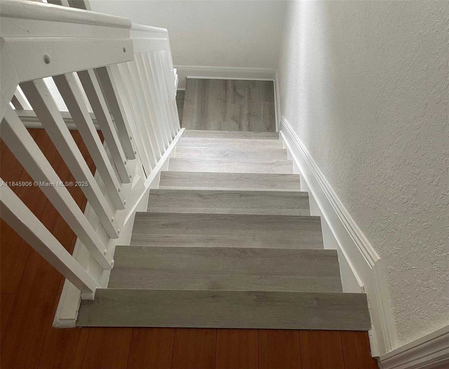 Small Image of 11413 SOUTH WEST 137TH PSGE, Miami Number 13