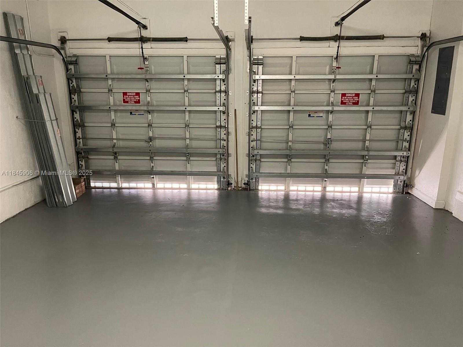 Small Image of 11413 SOUTH WEST 137TH PSGE, Miami Number 31