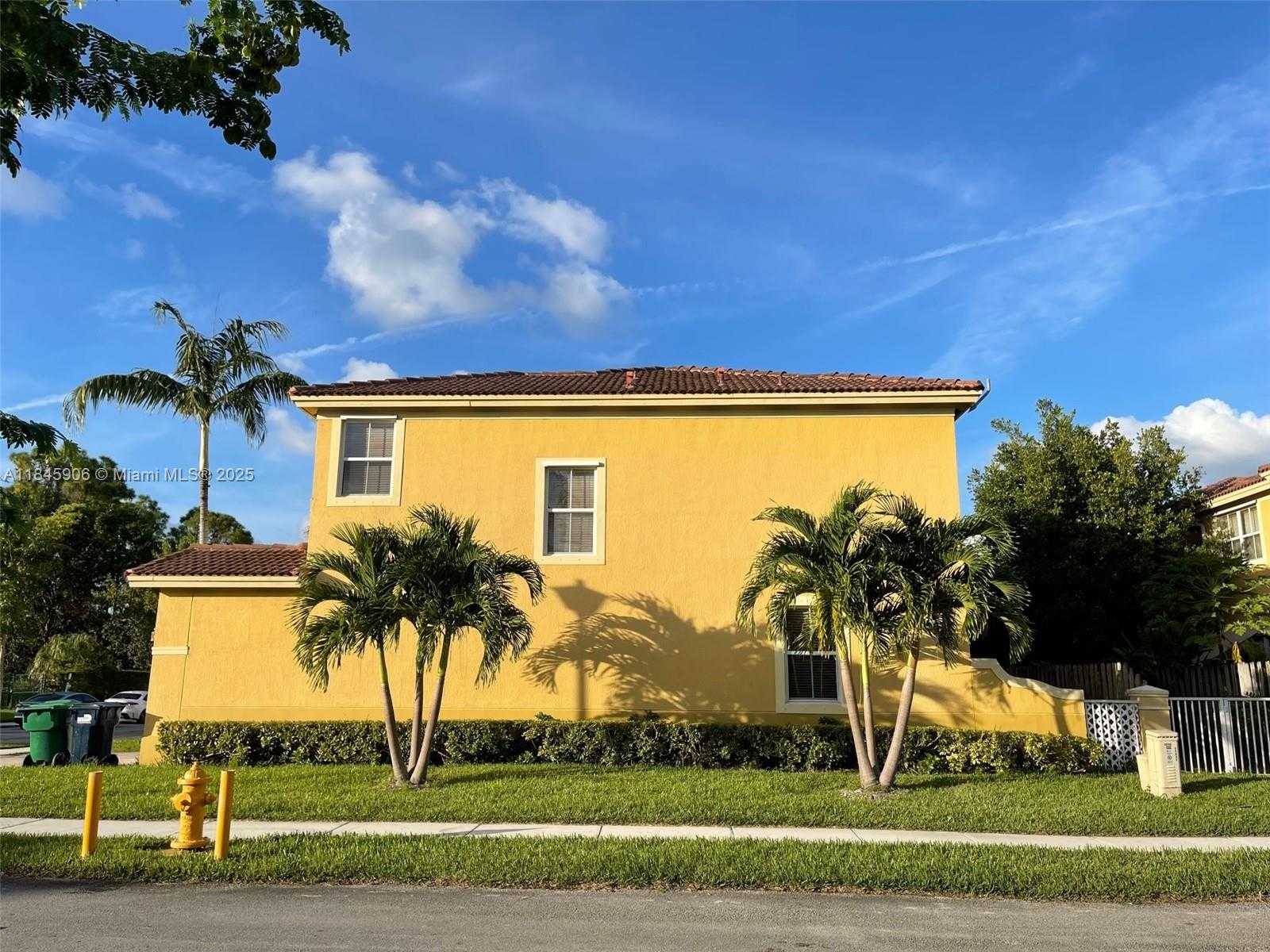 Small Image of 11413 SOUTH WEST 137TH PSGE, Miami Number 34