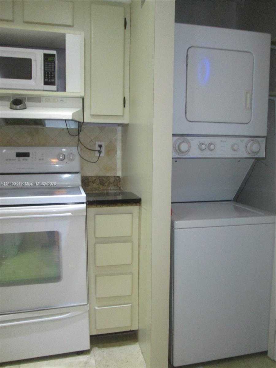 Small Image of 290 174TH ST #903, Sunny Isles Beach Number 12