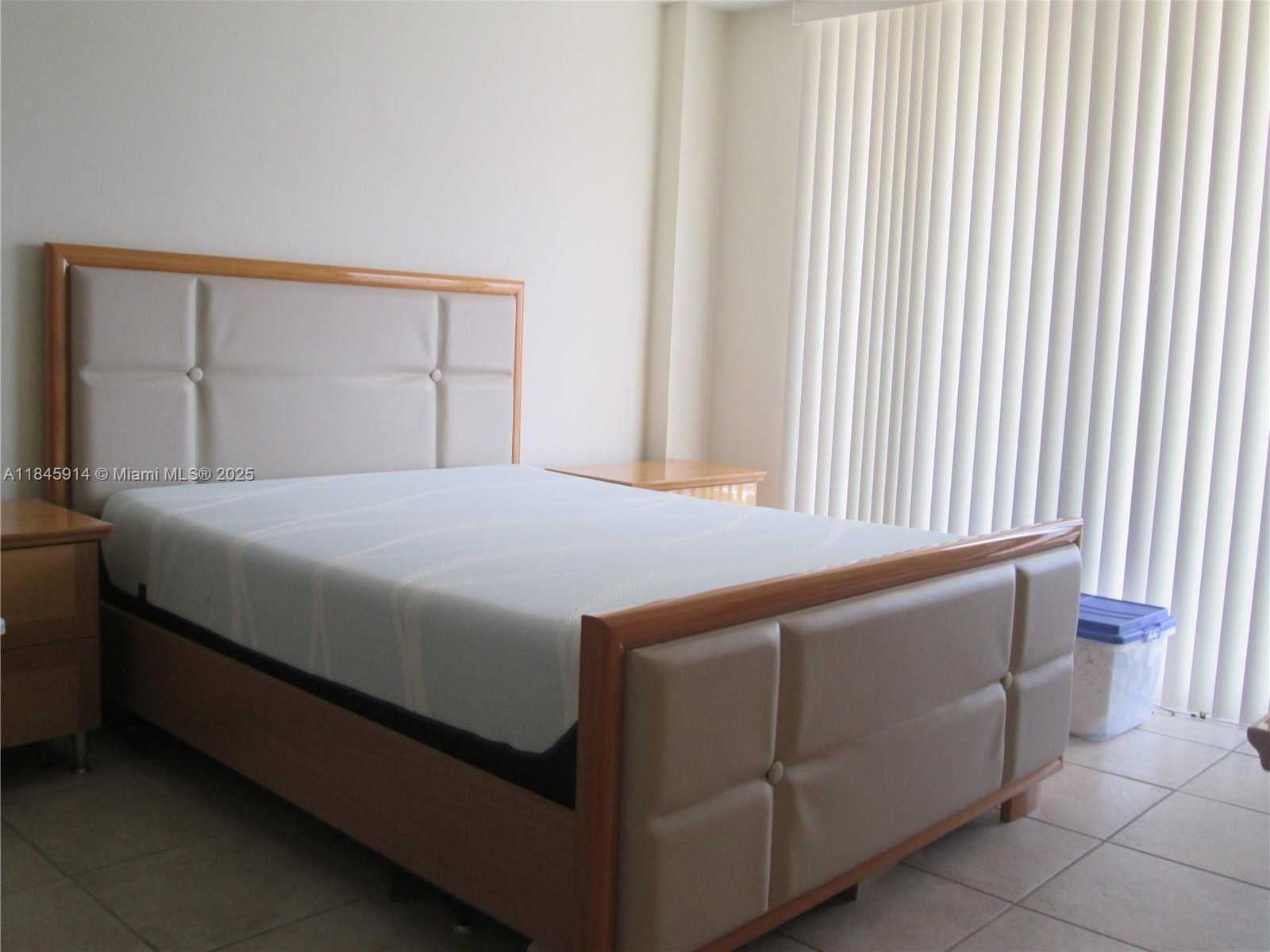 Small Image of 290 174TH ST #903, Sunny Isles Beach Number 16