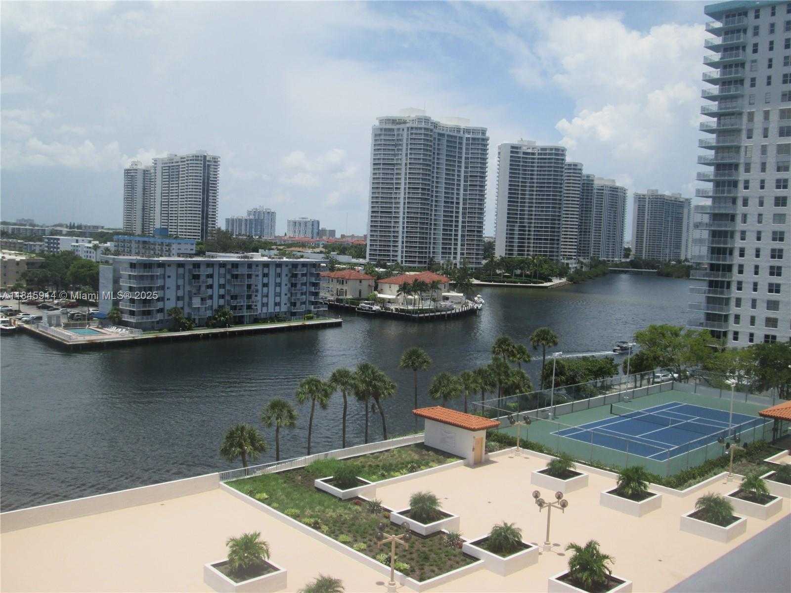 Small Image of 290 174TH ST #903, Sunny Isles Beach Number 2