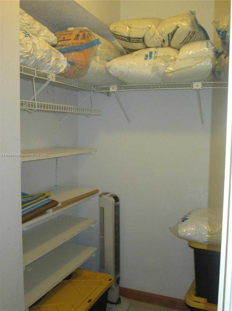 Small Image of 290 174TH ST #903, Sunny Isles Beach Number 20