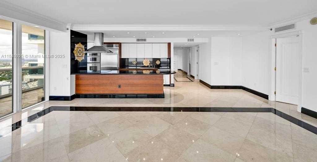 Small Image of 1850 SOUTH OCEAN DR #4204, Hallandale Beach Number 12