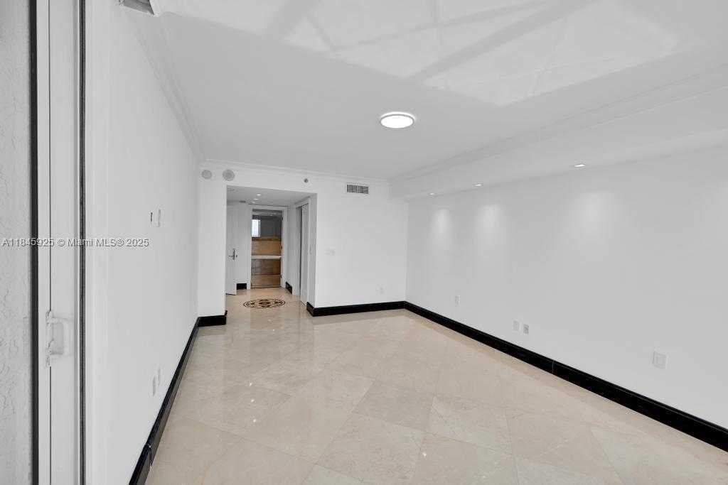 Small Image of 1850 SOUTH OCEAN DR #4204, Hallandale Beach Number 26