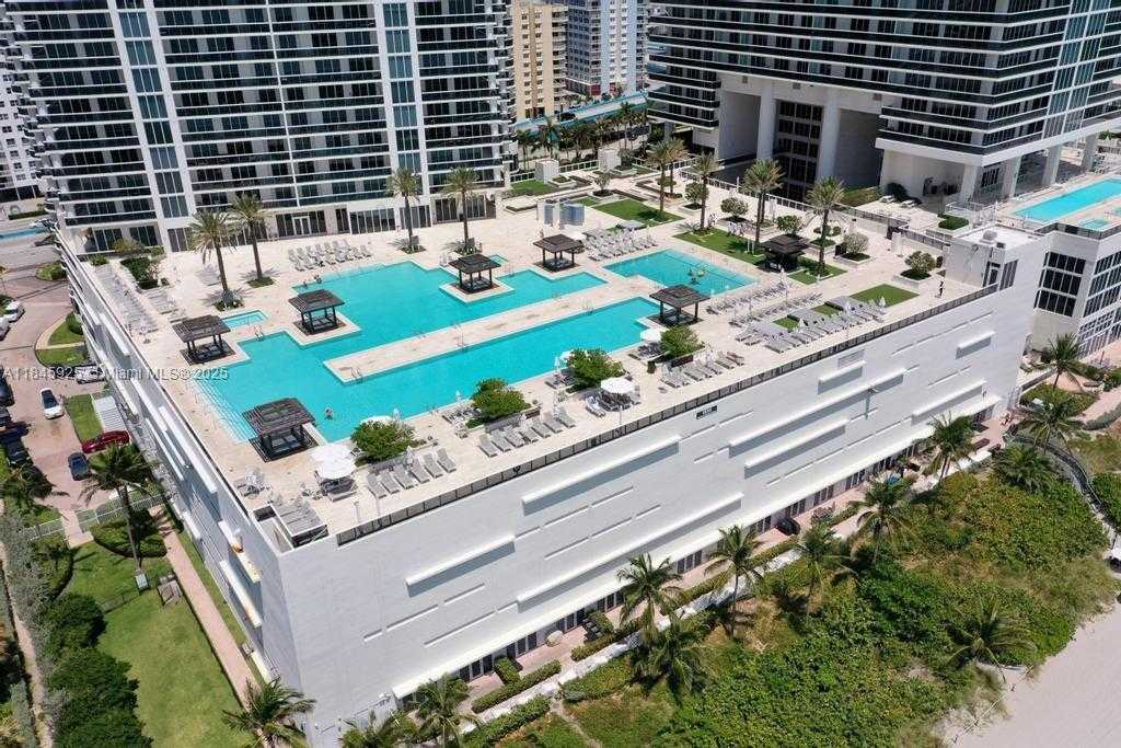 Small Image of 1850 SOUTH OCEAN DR #4204, Hallandale Beach Number 41