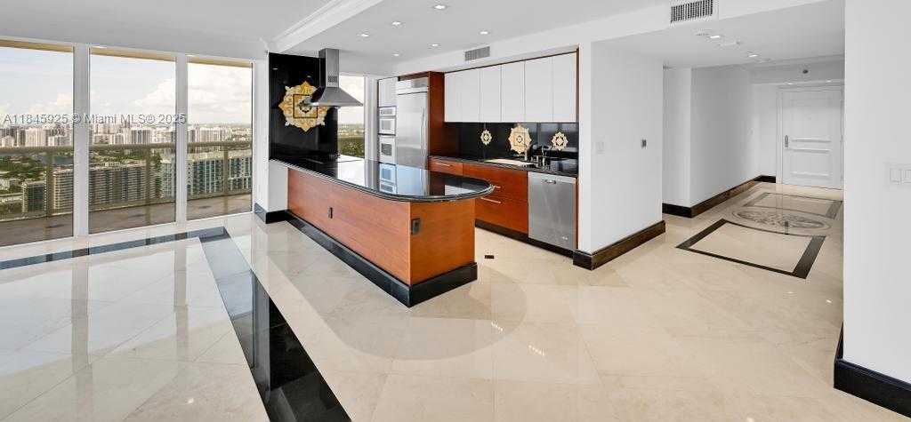 Small Image of 1850 SOUTH OCEAN DR #4204, Hallandale Beach Number 8