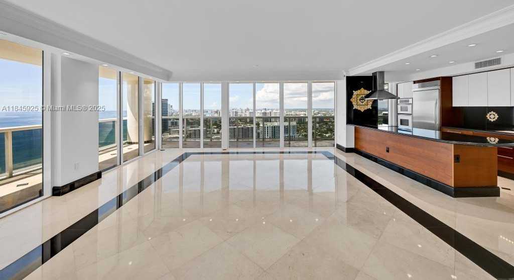 Small Image of 1850 SOUTH OCEAN DR #4204, Hallandale Beach Number 9
