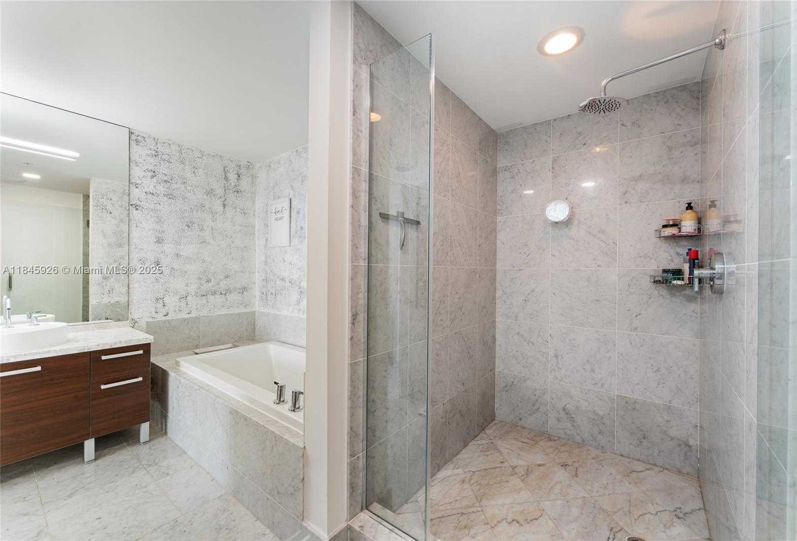 Small Image of 253 NORTH EAST 2ND ST #4304, Miami Number 15