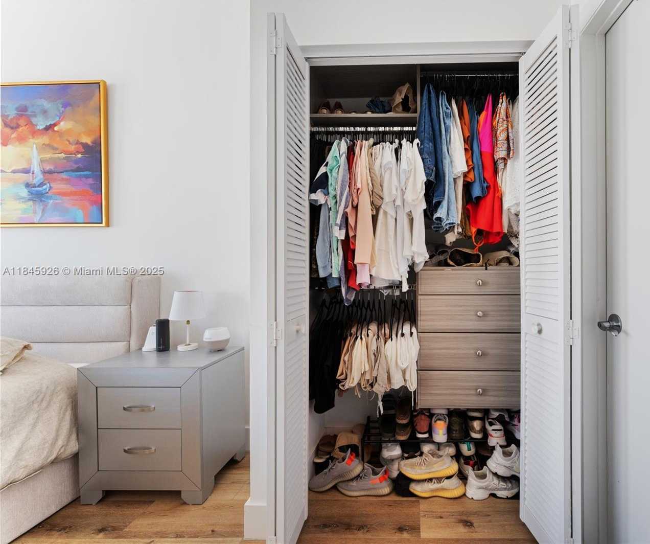 Small Image of 253 NORTH EAST 2ND ST #4304, Miami Number 16