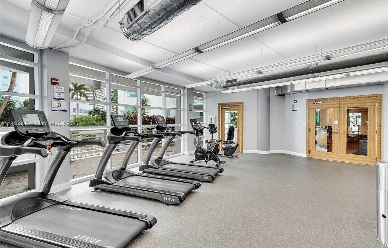 Small Image of 253 NORTH EAST 2ND ST #4304, Miami Number 31