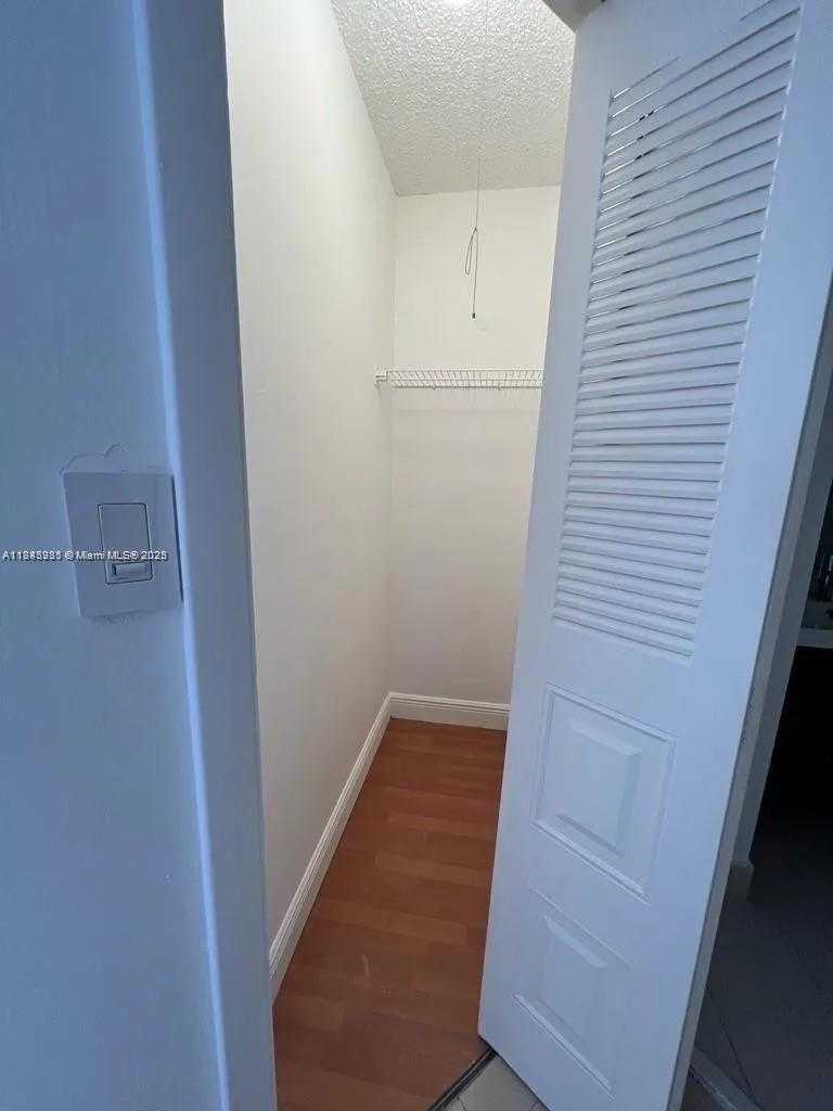 Small Image of 9403 SW 138th Pl, Miami, FL 33186, USA Number 14