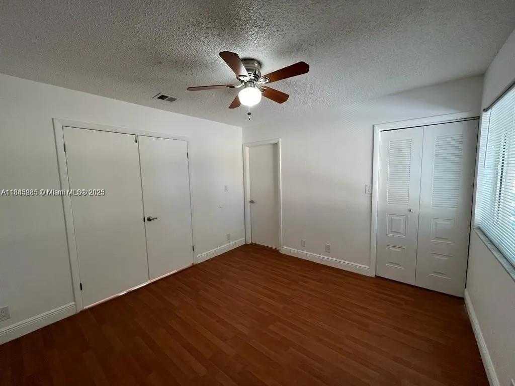 Small Image of 9403 SW 138th Pl, Miami, FL 33186, USA Number 8