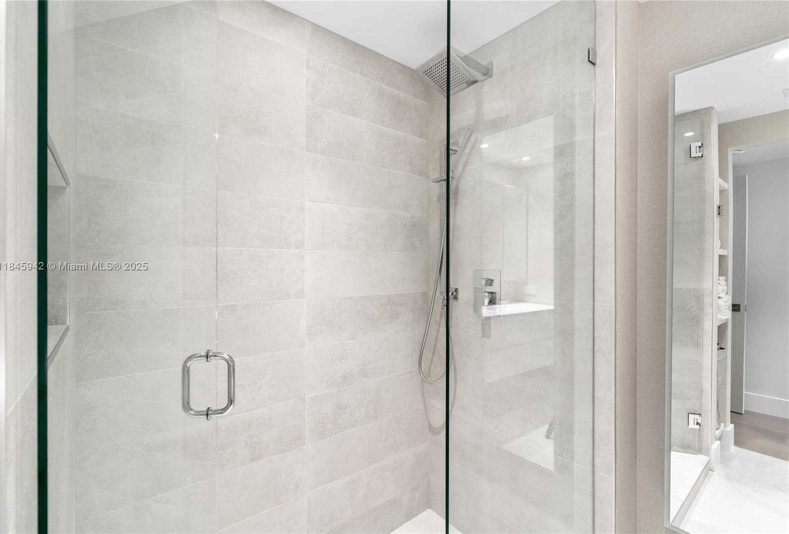 Small Image of 801 BRICKELL KEY BLVD #1512, Miami Number 19