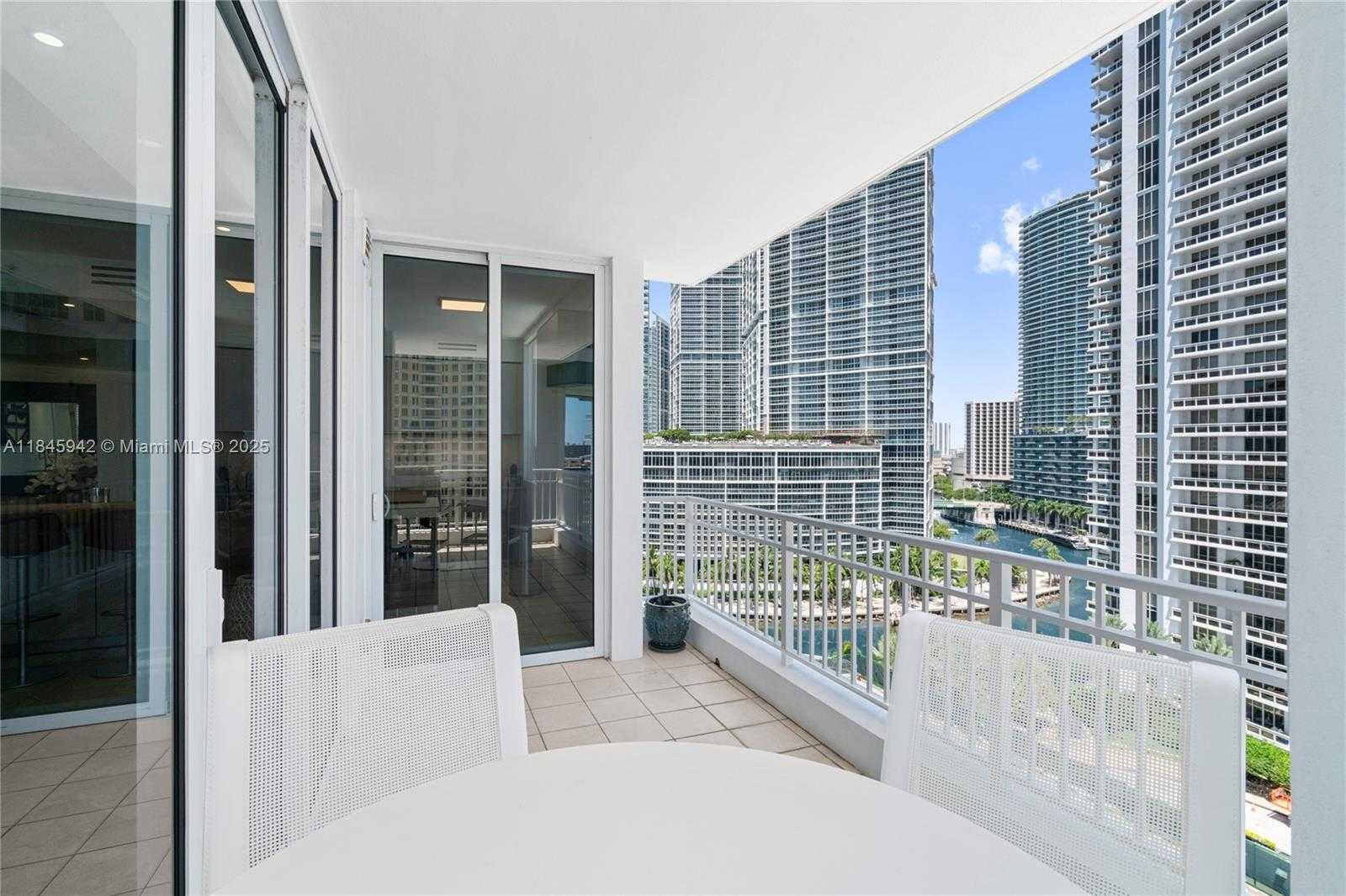 Small Image of 801 BRICKELL KEY BLVD #1512, Miami Number 42