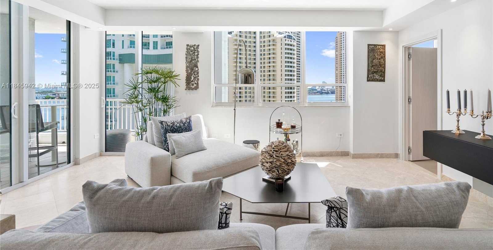 Small Image of 801 BRICKELL KEY BLVD #1512, Miami Number 8